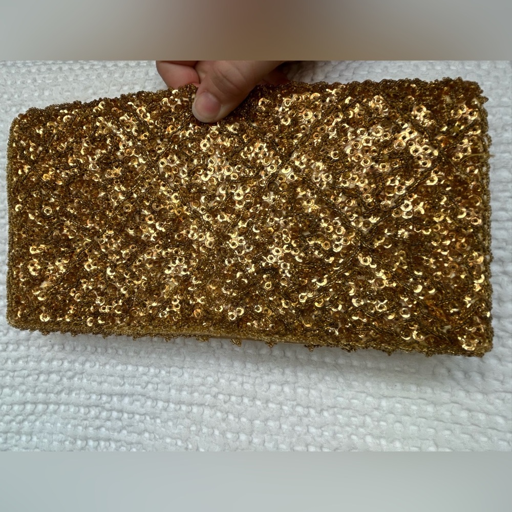 La Regale Gold Beaded Clutch